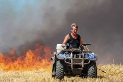 Burning Off - A Farming Necessity_Nel Davison